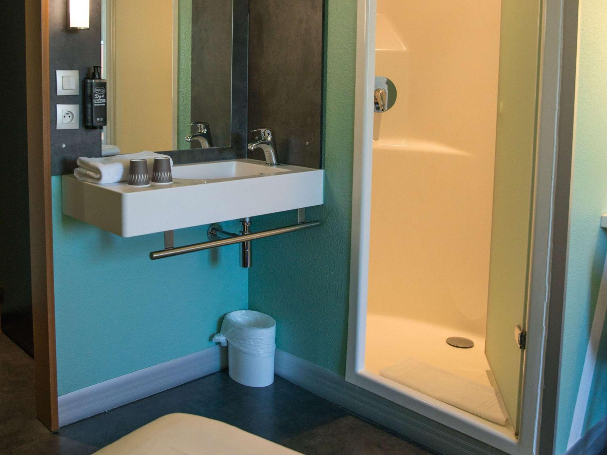 Ibis Budget Archamps Porte De Geneve Luaran gambar