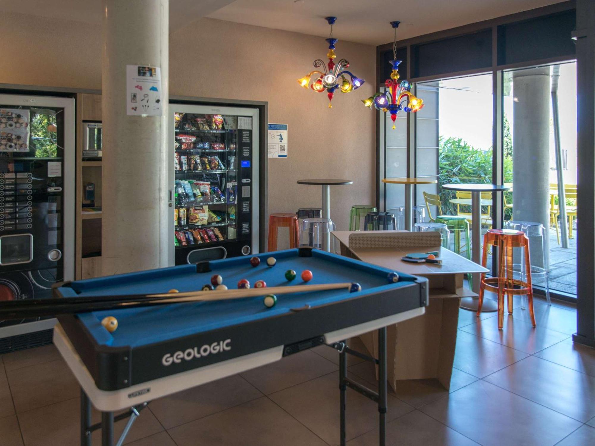 Ibis Budget Archamps Porte De Geneve Luaran gambar